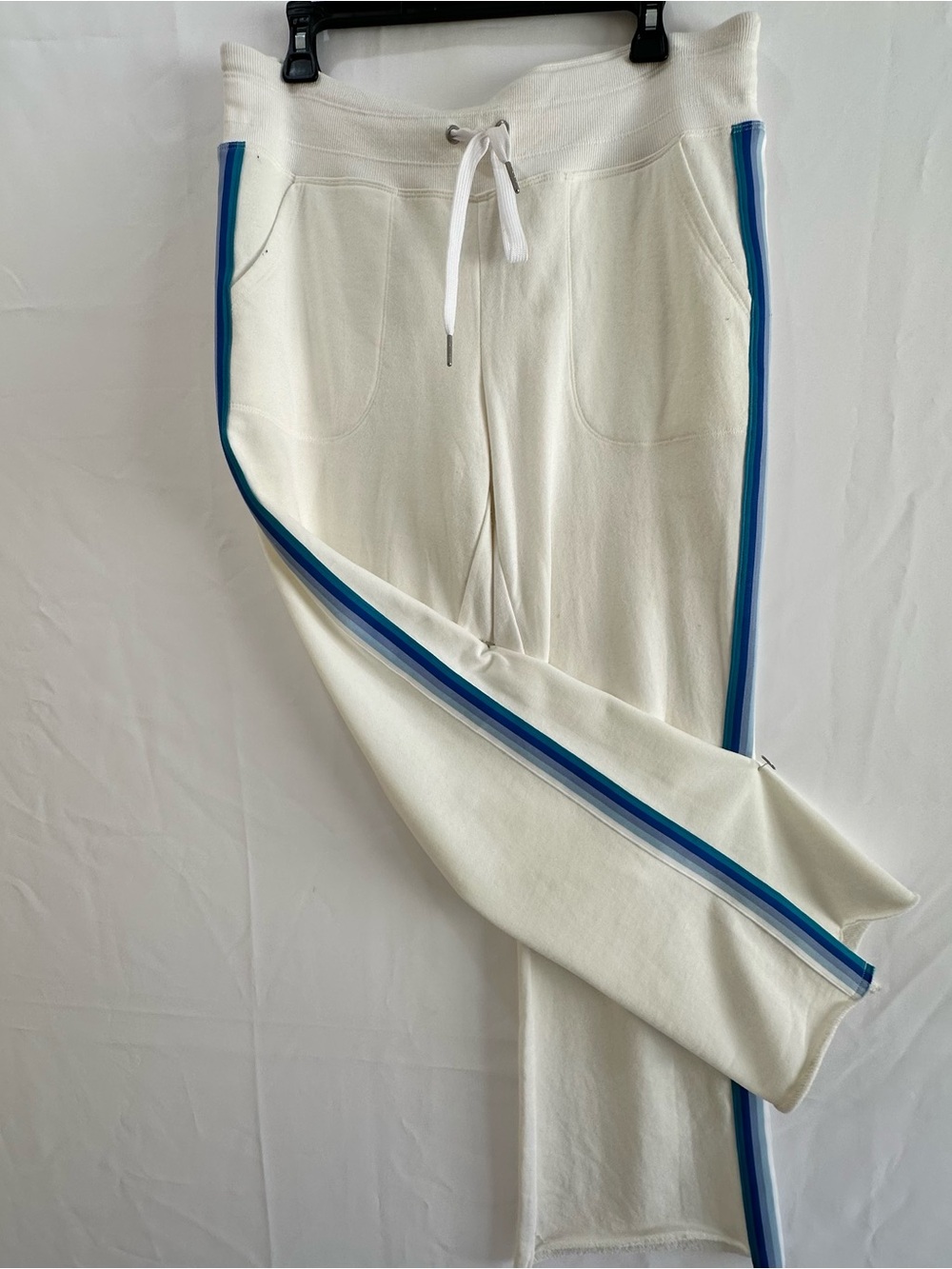 Calvin Klein Striped Jogger/Lounge Pants – Size Large / Stretch to XL